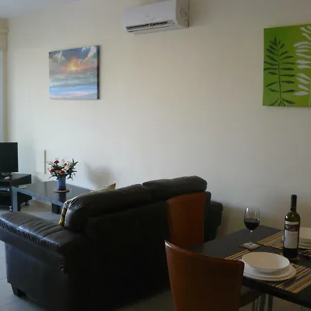 Appartement Gardens E108 *