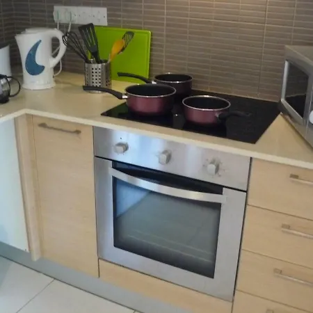 Apartament Gardens E108 Pila